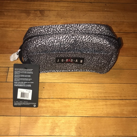 NWT Nike Air Jordan Elephant Print Toiletry Bag